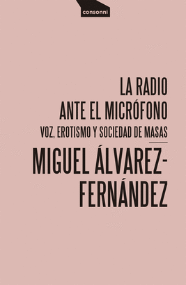 RADIO ANTE EL MICRÓFONO LA
